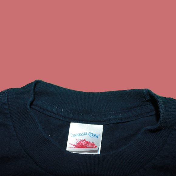 Vintage Vancouver Canucks Logo Tee - Picture 3 of 3